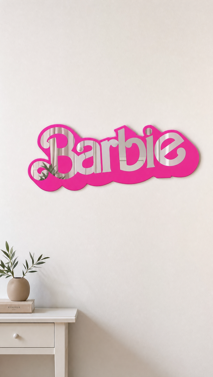 Barbie Pink Mirror lifestyle 1